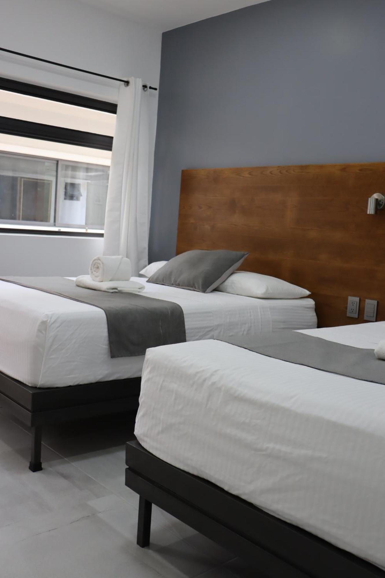 Hotel Riviera Сан-Хуан-де-лос-Лагос Экстерьер фото